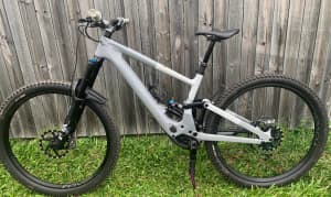 Specialized Kenevo Expert SL size S3 (rider height 165-180cm tall)