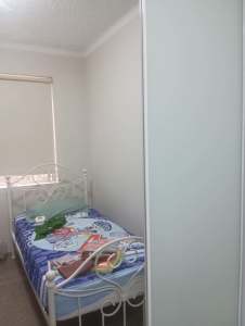 Available Private bedroom in Harris park 