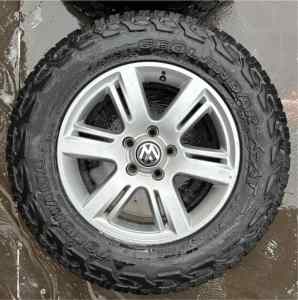 2013 Volkswagen Amarok 265/65/R17 A/T Yokohama Alloy Wheels