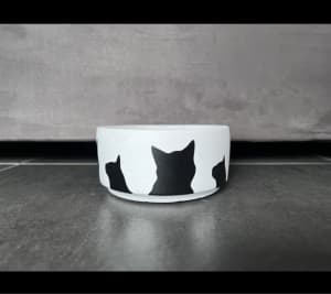 Hand Painted Ceramic Small Pot - Cat print- White/Black 🐈‍⬛🌱