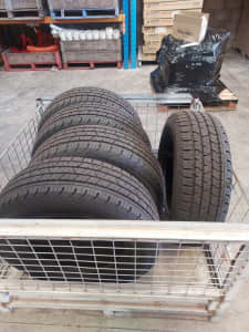 Continental Tyres 245/65R17