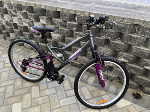 womens 66cm terrain bike