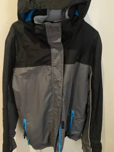 Waterproof Men’s jacket Size M in Excellent Condition