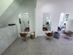 freelance hair salon paddington / rent a chair / hairsalon