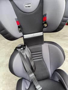 Hipod booster seat