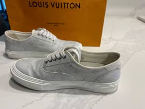 Used louis vuitton MONOGRAM MEN'S TROCADERO SNEAKERS SHOES 11 SHOES /  ATHLETIC - CASUAL