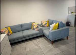 Sofa set (3 2) for immediate sale