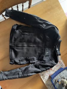 Dainese motorcycle jacket size 42