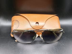 Rayban Caravan Sunglasses (67583)