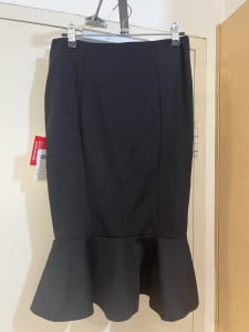 BNWT Uk10 Asos Black Fishtail Skirt