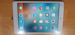 iPad Mini Silver Excellent condition