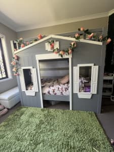 Kids bunk bed cubby house style