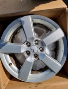 4 x 18 inch Alloy Wheel Rims. Fit Mitsubishi ZG Outlander & other cars