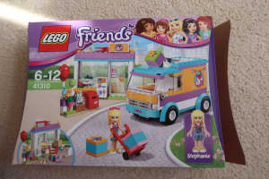 Lego Friends Heartlake Gift Delivery Set (No. 41310)