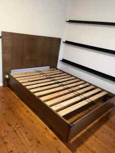 FREE Brand Snooze Queen bed frame with Headboard