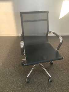 Mesh black chair, gas lift: 54cm wide x 56cm deep steel legs