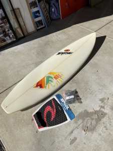 BYRNE 6”3 surfboard (Never Used)