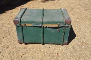 Vintage trunk for sale