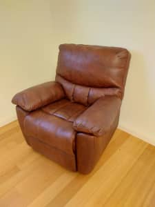 Recliner armchair 