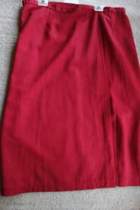 Size 20-22 long red skirt fully lined part elastic waist at back VGC
