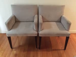 Pair Sturdy Wide Comfort Chairs with Armrests 