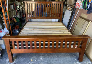 Wooden Queen Size Bed Plus Slats