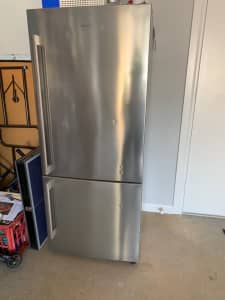 Stainless steel Samsung Refrigerator