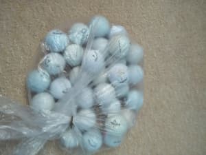 Golf balls 30 Callaway and Titliest golf balls for $20 in vergood cond