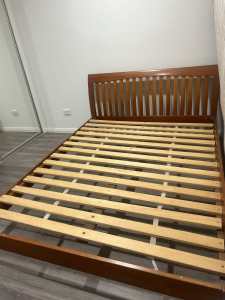 Queen Bed for sale in Quakers hill