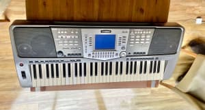 Yamaha PSR 1000 Arranger Keyboard