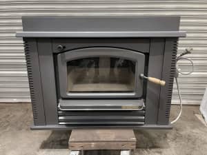 Wood Heater Fireplace with Flue DELIVERY AVAILABLE 