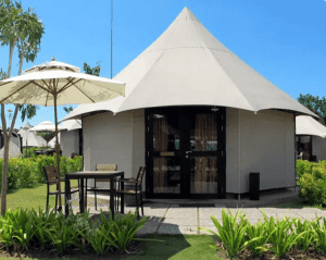 New Luxury Glamping Safari Cabin Tent