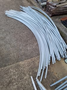 Aluminium round tube, curved sections all 20mm diameter x 2000mm long