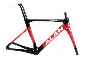 ALAN Xtreme Race Frameset RRP 2999 Men s Bicycles Gumtree