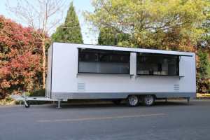 Hot SALE 7 meters food van food trailer cart truck caravan