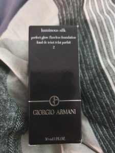 Giorgio Armani: illuminous silk Foundation