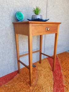 mid century bedside/lamp table 