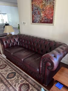 Chesterfield Leather Lounge Suite