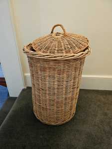 Wicker Cane Basket - Large with lid