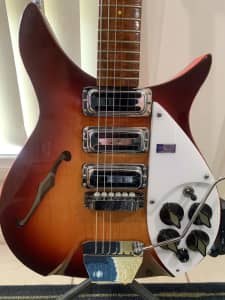 Extremely Rare Rickenbacker 325 V63 Guitar