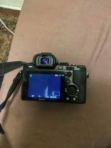 Urgent sale Sony a7 mirrorless digital E-mount camera 