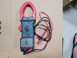Clamp Meter Electrical -2 (volts, amps, ohms)