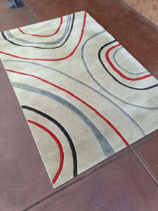 Small rug. 160cm X 230cm