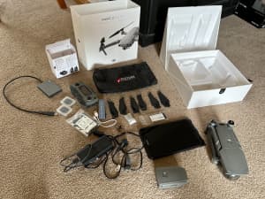 Drone Mavic 2 Zoom, with accessories Ex Demo Hardly used