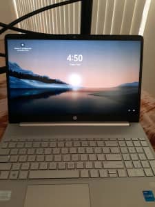 Wanted: Hp laptop i5 brand new condition