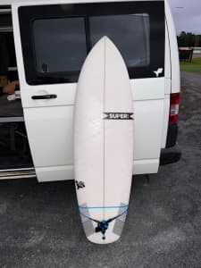 Surfboard 5,6 SuperBrand- The fling (New)