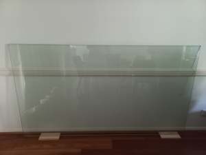 Toughened glass table top (12mm thick)