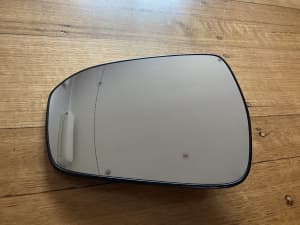 2016 FORD MONDEO TREND LHS MIRROR GLASS