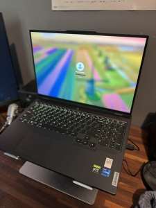 2023 Lenovo Legion 5i 16inch Gaming Laptop i7 4060