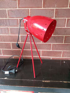 Small table lamp red
